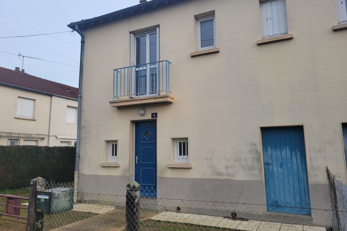 À BONNETABLE - MAISON T4 AVEC JARDIN - 69 M²