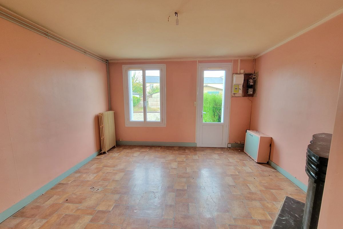 A STE JAMME SUR SARTHE- MAISON T3 AVEC JARDIN