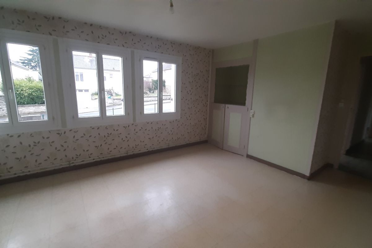 À CONNERRE - MAISON T5 AVEC JARDIN – 81 M2