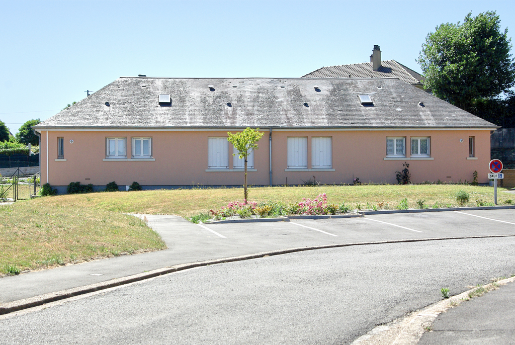 Maison LA SUZE SUR SARTHE T5