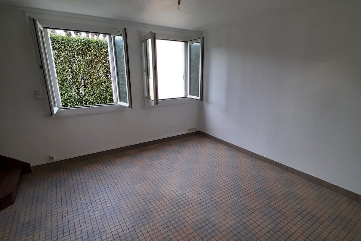 LE LUDE : Maison T3 de 61 M² ENVIRON