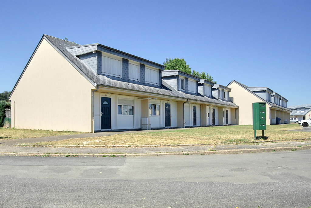 Appartement LA SUZE SUR SARTHE T3