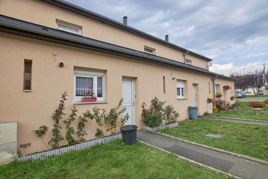 Maison SAINT COSME EN VAIRAIS T4