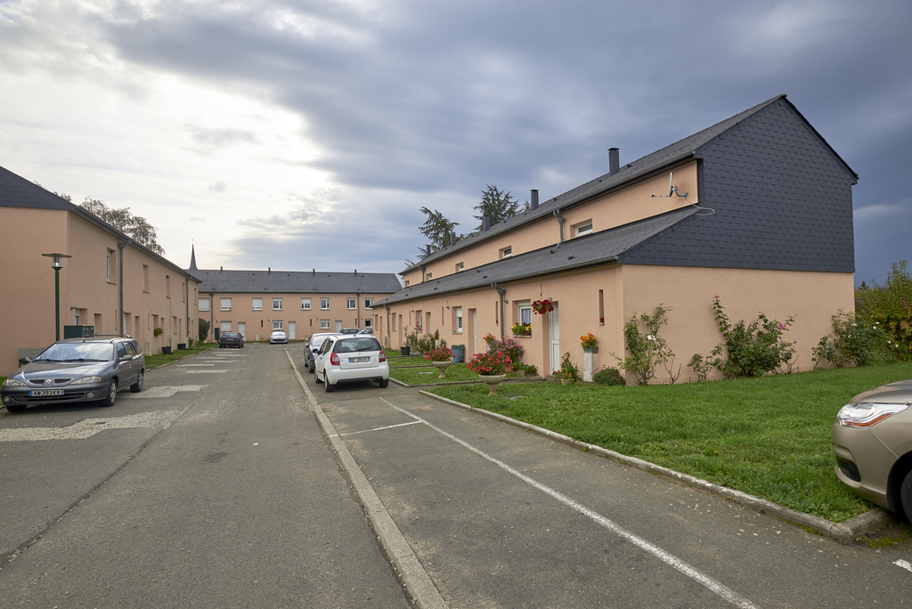 Maison SAINT COSME EN VAIRAIS T4