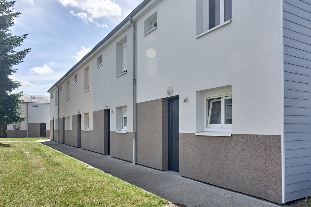 Maison LUCHE PRINGE T4
