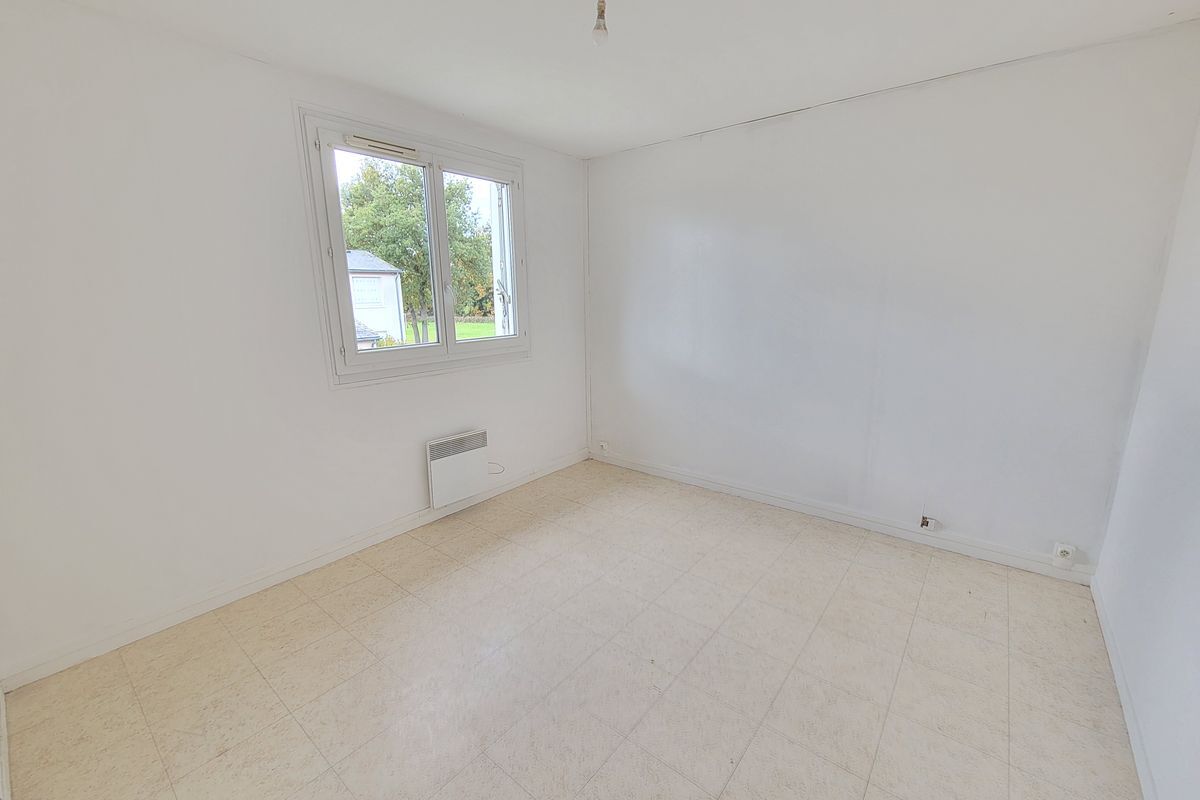 MALICORNE : MAISON T3 BIS – 79 M2 ENVIRON