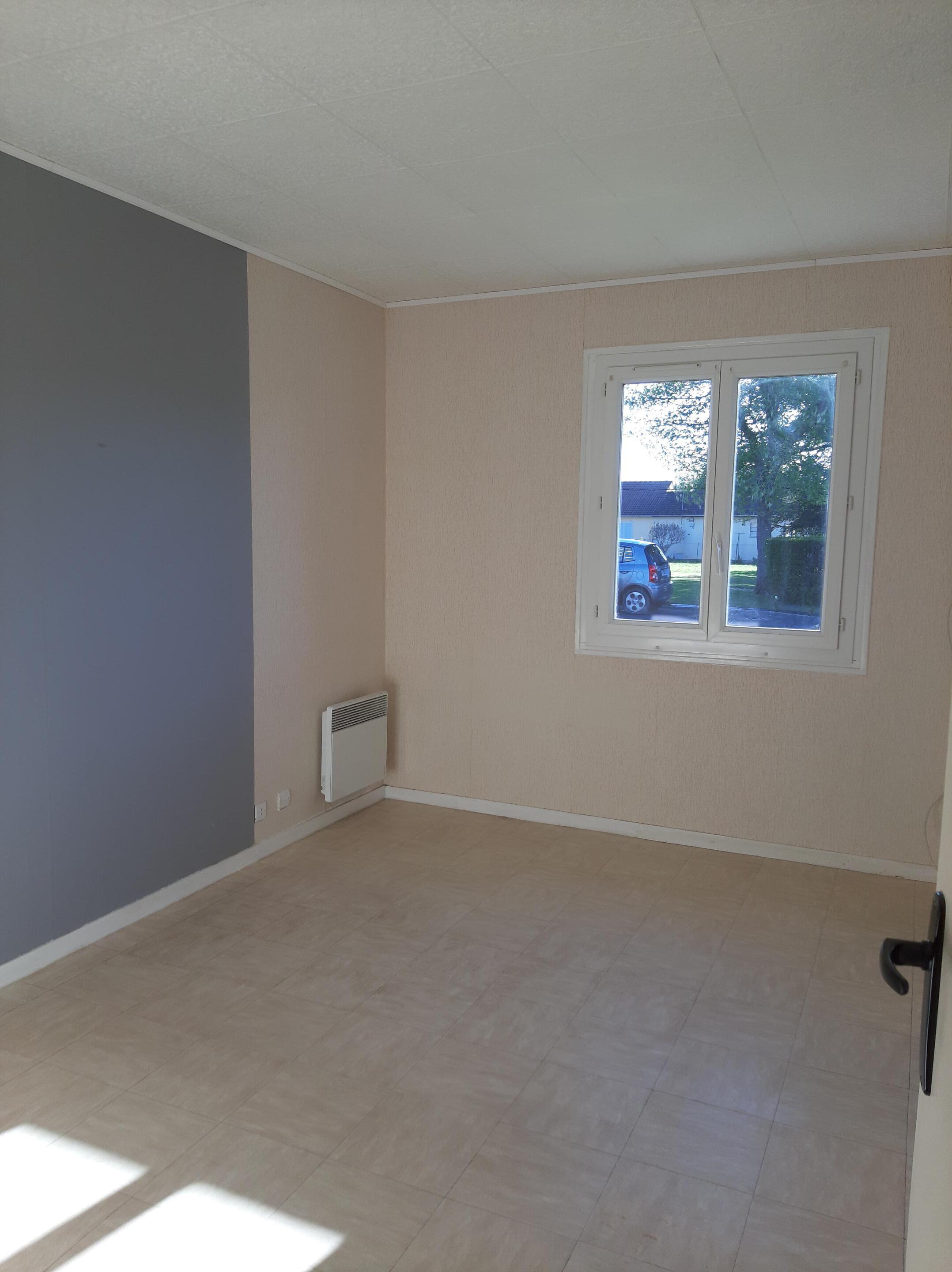 Maison MAROLLES LES BRAULTS T3