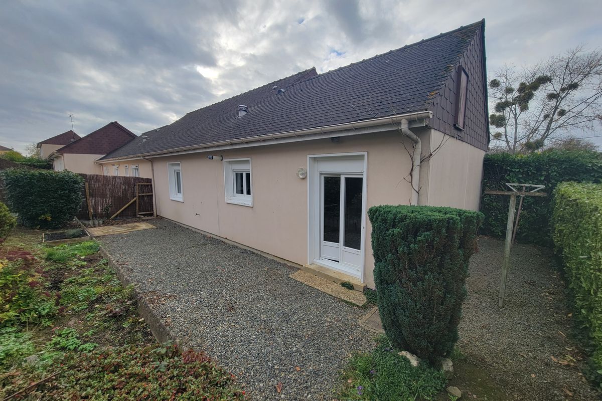 À MAMERS : MAISON T3  – 60 M2 ENVIRON