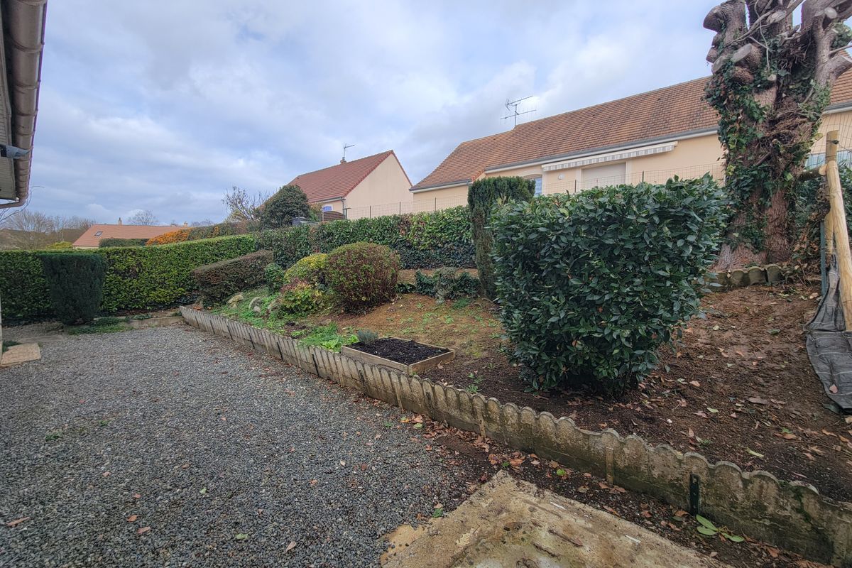 À MAMERS : MAISON T3  – 60 M2 ENVIRON