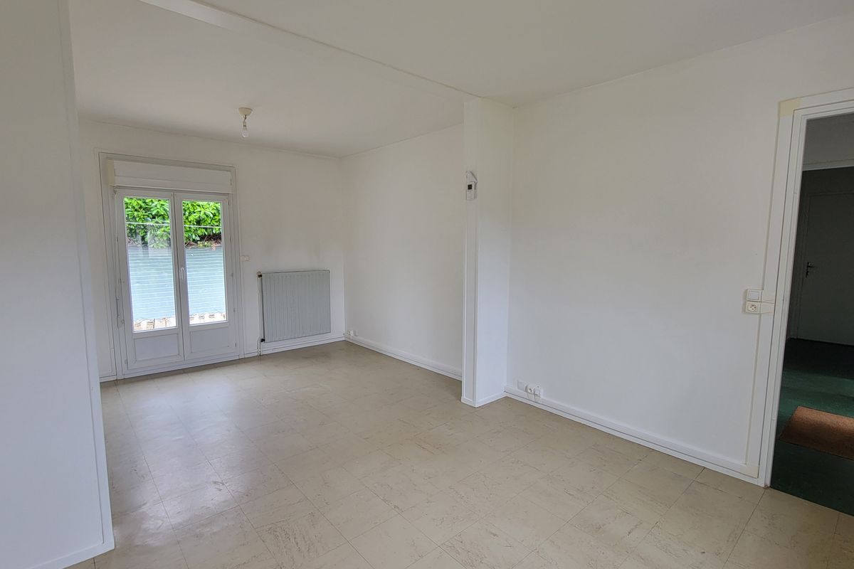 À MAMERS : MAISON T3 de 60 m² environ avec son jardin