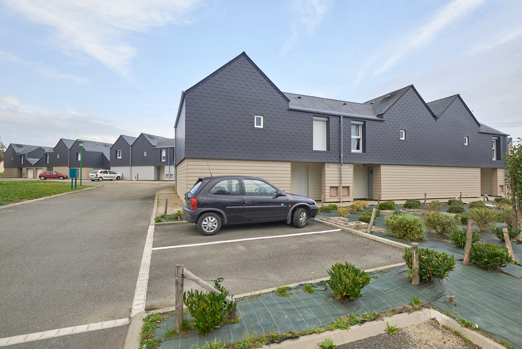 Maison SAINT COSME EN VAIRAIS T4