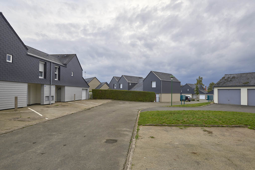Maison SAINT COSME EN VAIRAIS T4