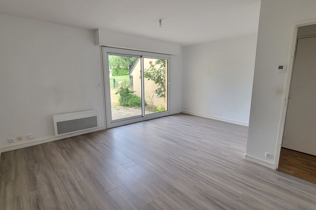 MAISON ST DENIS D'ORQUES - T3 AVEC GARAGE