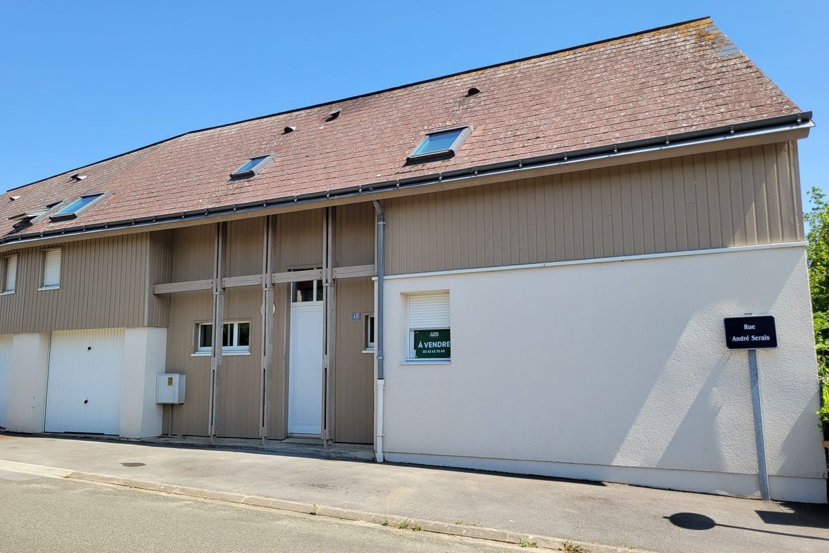 À SAINT REMY DU VAL : Maison T4 de 120 m² environ