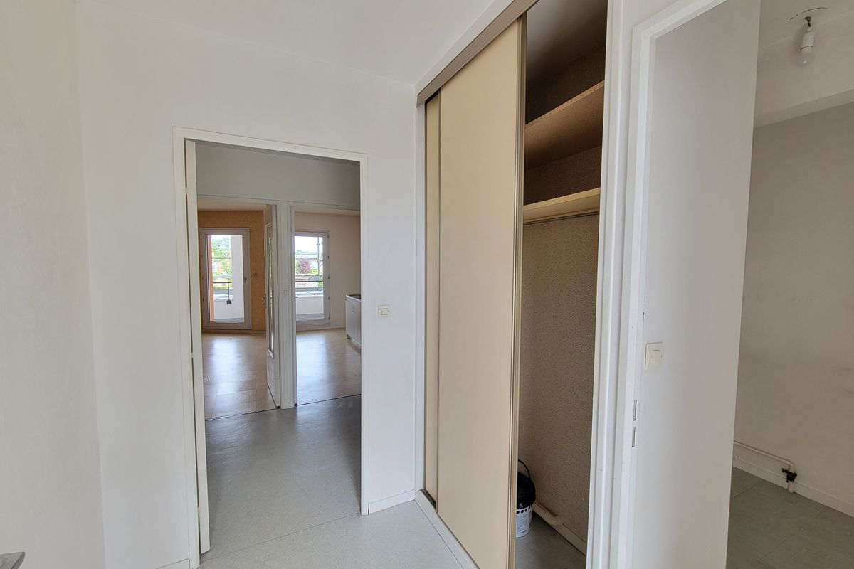 À SABLÉ SUR SARTHE : APPARTEMENT T2 de 47 m² environ