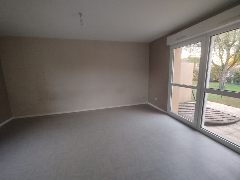 A CHAMPAGNÉ : MAISON T5 de 90 m²