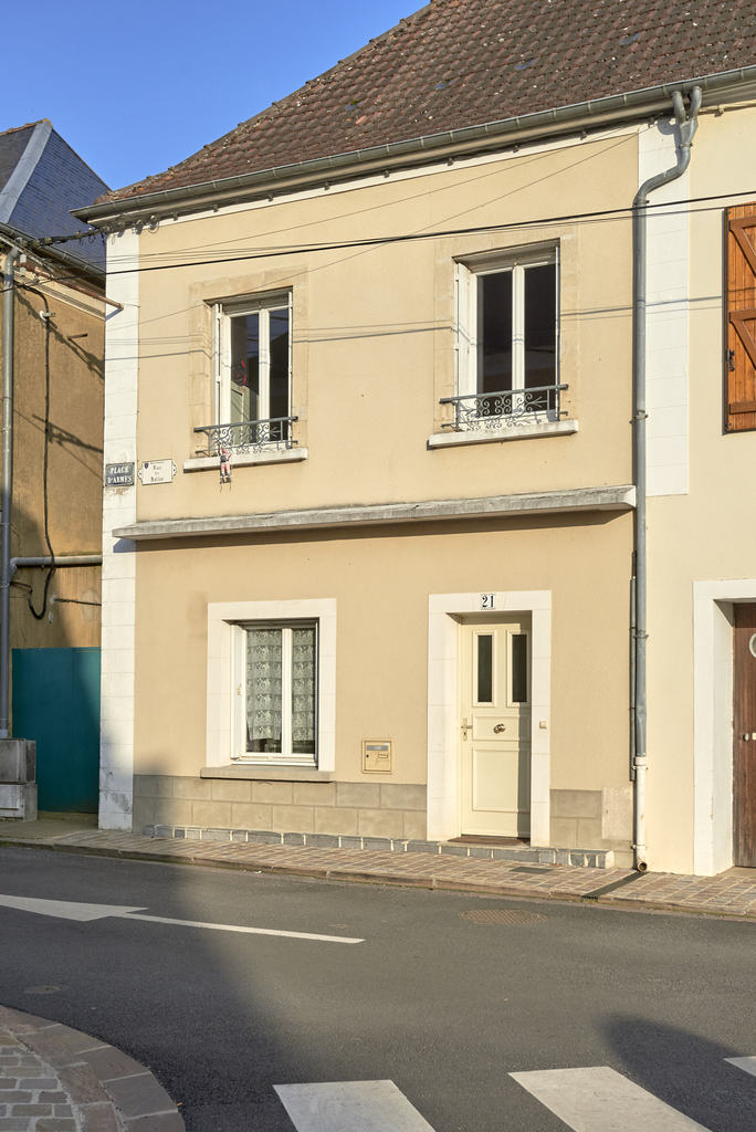 Appartement BONNETABLE T4