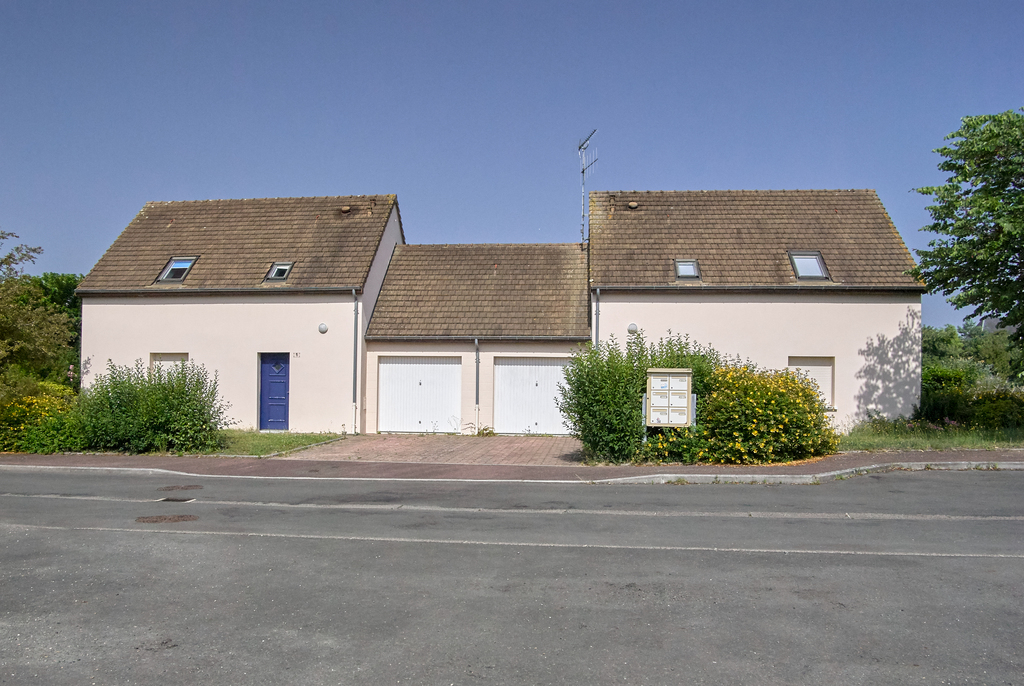 Maison COURCELLES LA FORET T2