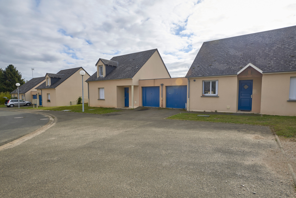 Maison NEUFCHATEL EN SAOSNOIS T3