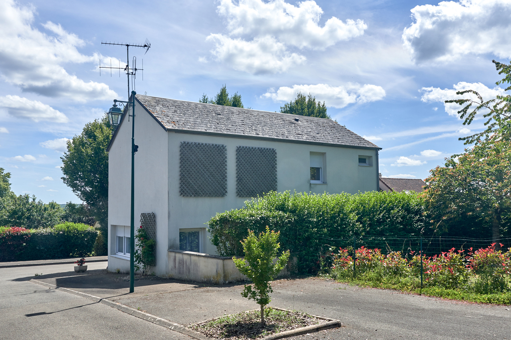 Maison MAREIL SUR LOIR T4