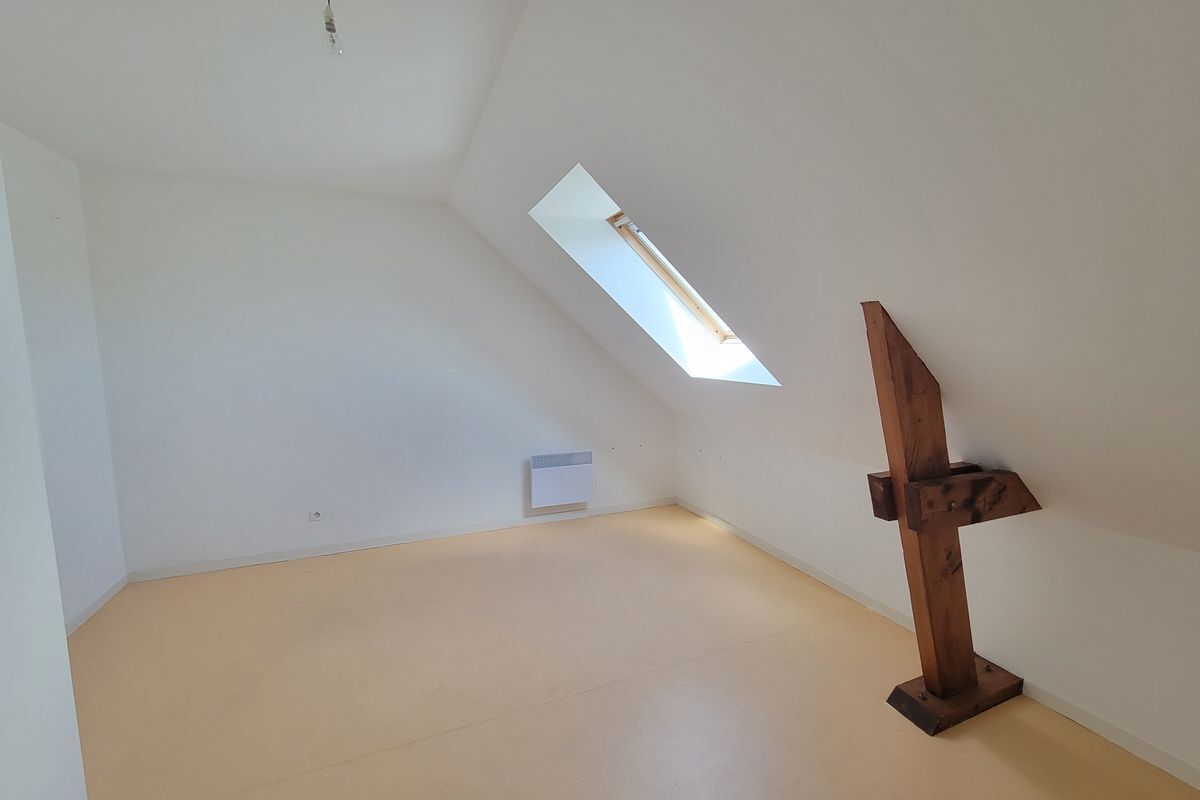 VILLENEUVE EN PERSEIGNE : MAISON T3 DE 68 M²