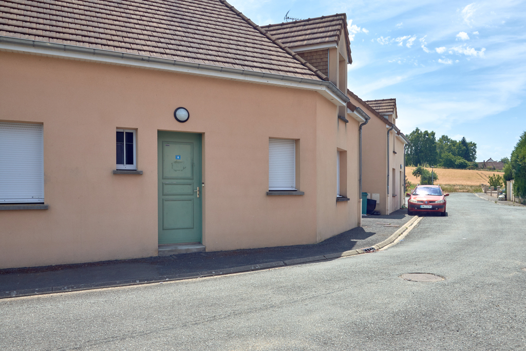 Maison SEMUR EN VALLON T3