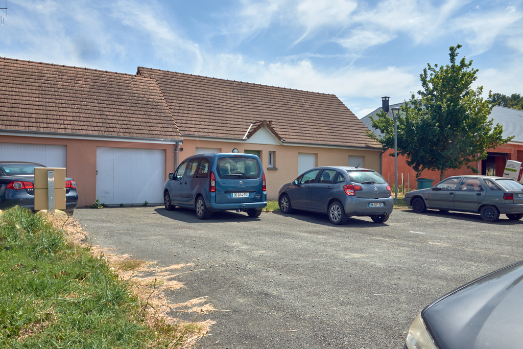 Maison SEMUR EN VALLON T3