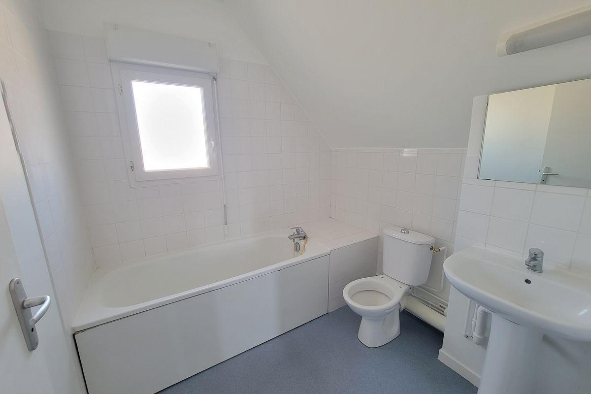 À OIZÉ : Maison T3 de 69 m²