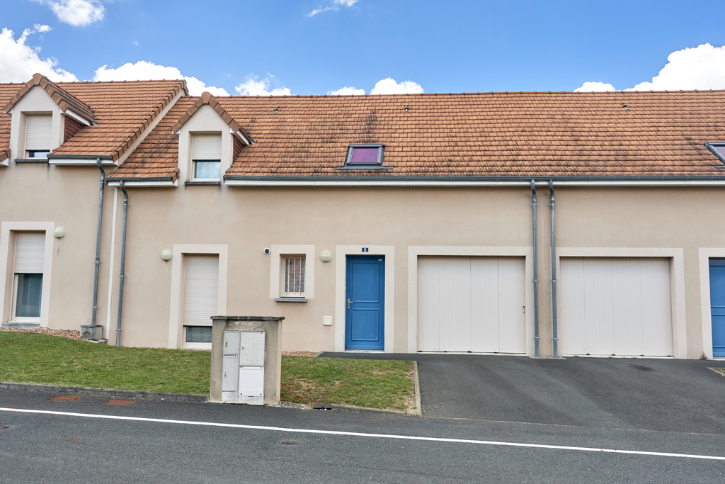 Maison PARIGNE L'EVEQUE T4