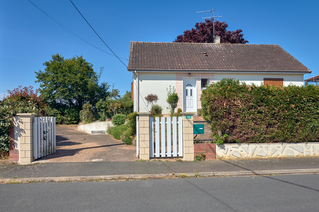 Maison SAVIGNE L'EVEQUE T4