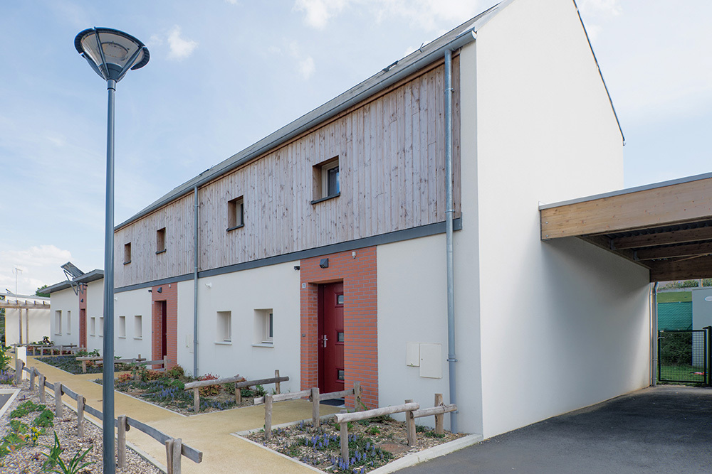 Maison LA SUZE SUR SARTHE T3