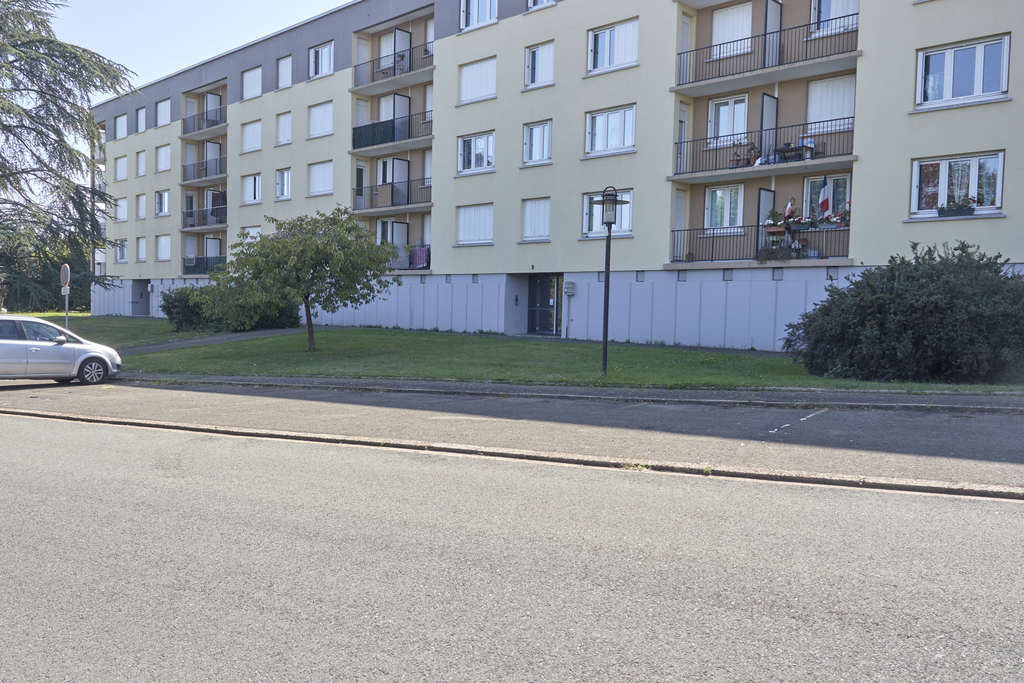 Appartement SABLE SUR SARTHE T3