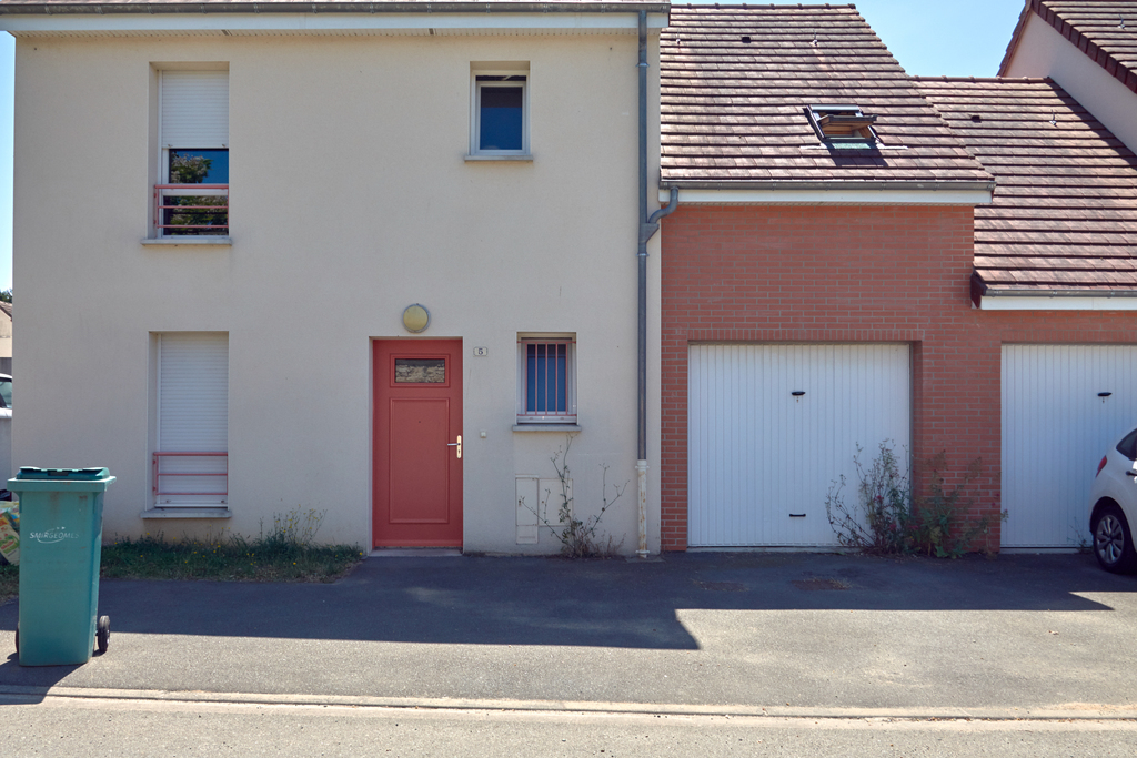 Maison MONTFORT LE GESNOIS T4