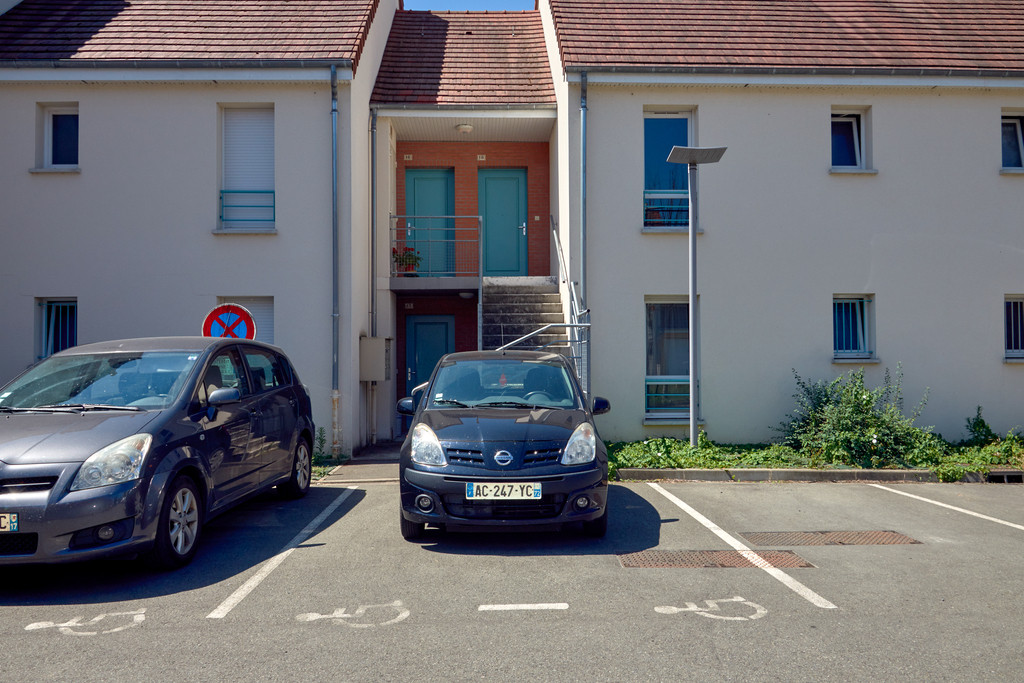 Maison MONTFORT LE GESNOIS T4