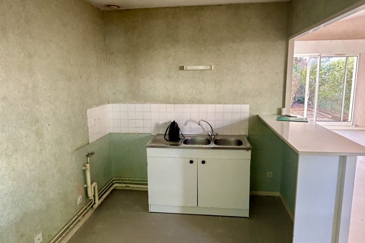 À VENDRE : SABLÉ SUR SARTHE - MAISON T3 - 68.4 M² CARREZ