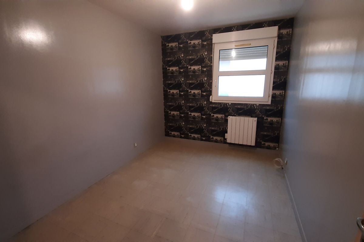 A SABLE SUR SARTHE - T4 AVEC GARAGE – 83.20 M2 CARREZ