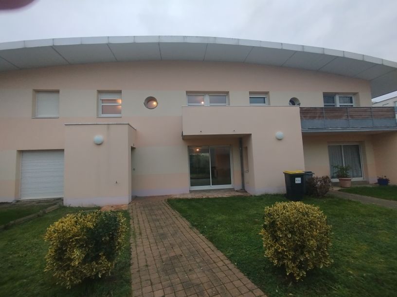 A SABLE SUR SARTHE - T4 AVEC GARAGE – 83.20 M² CARREZ - BAISSE DE PRIX