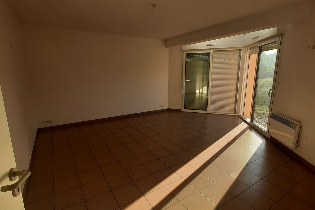 À VENDRE : SEMUR EN VALLON - MAISON T3 - 69 M²
