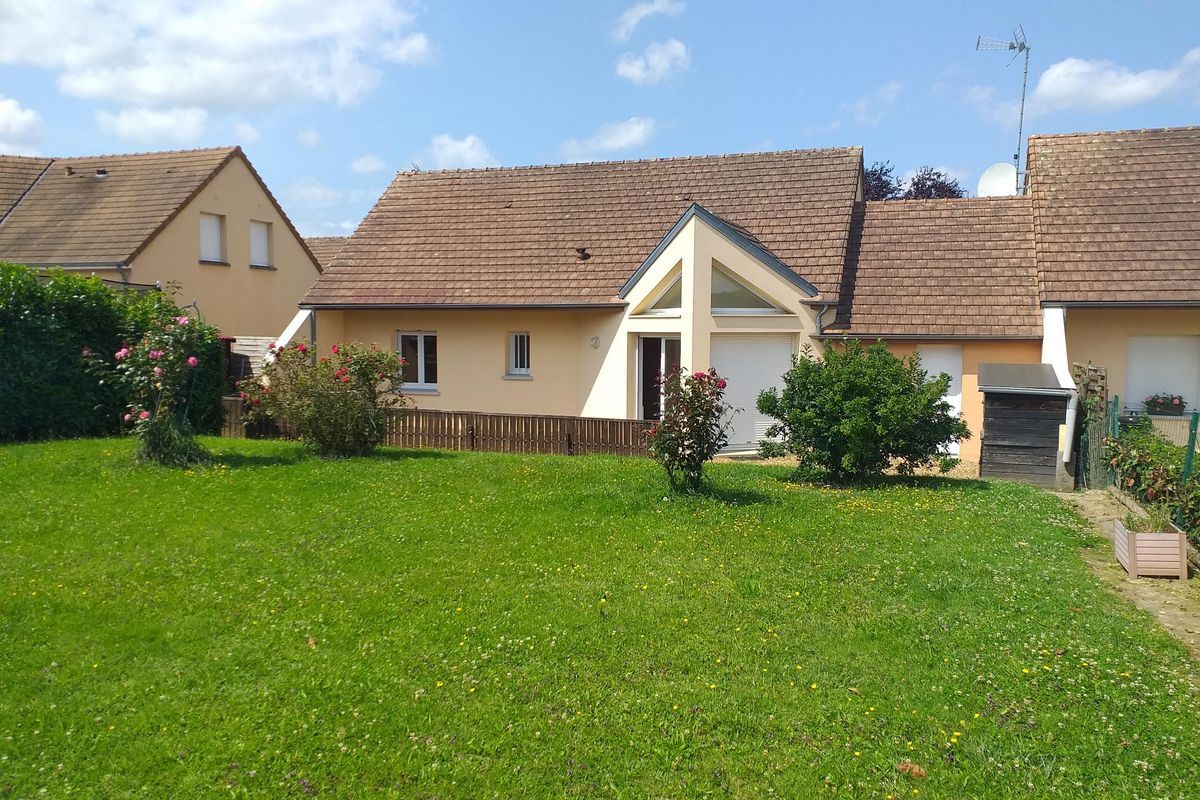 À VENDRE : SEMUR EN VALLON - MAISON T3 - 69 M²
