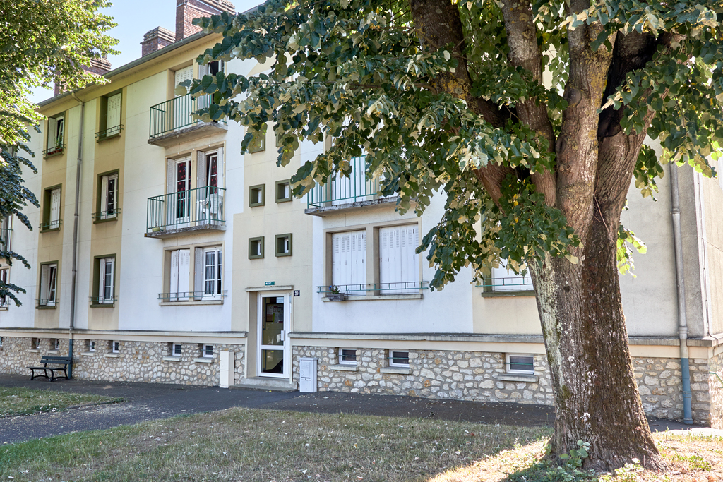 Appartement LA FERTE BERNARD T3