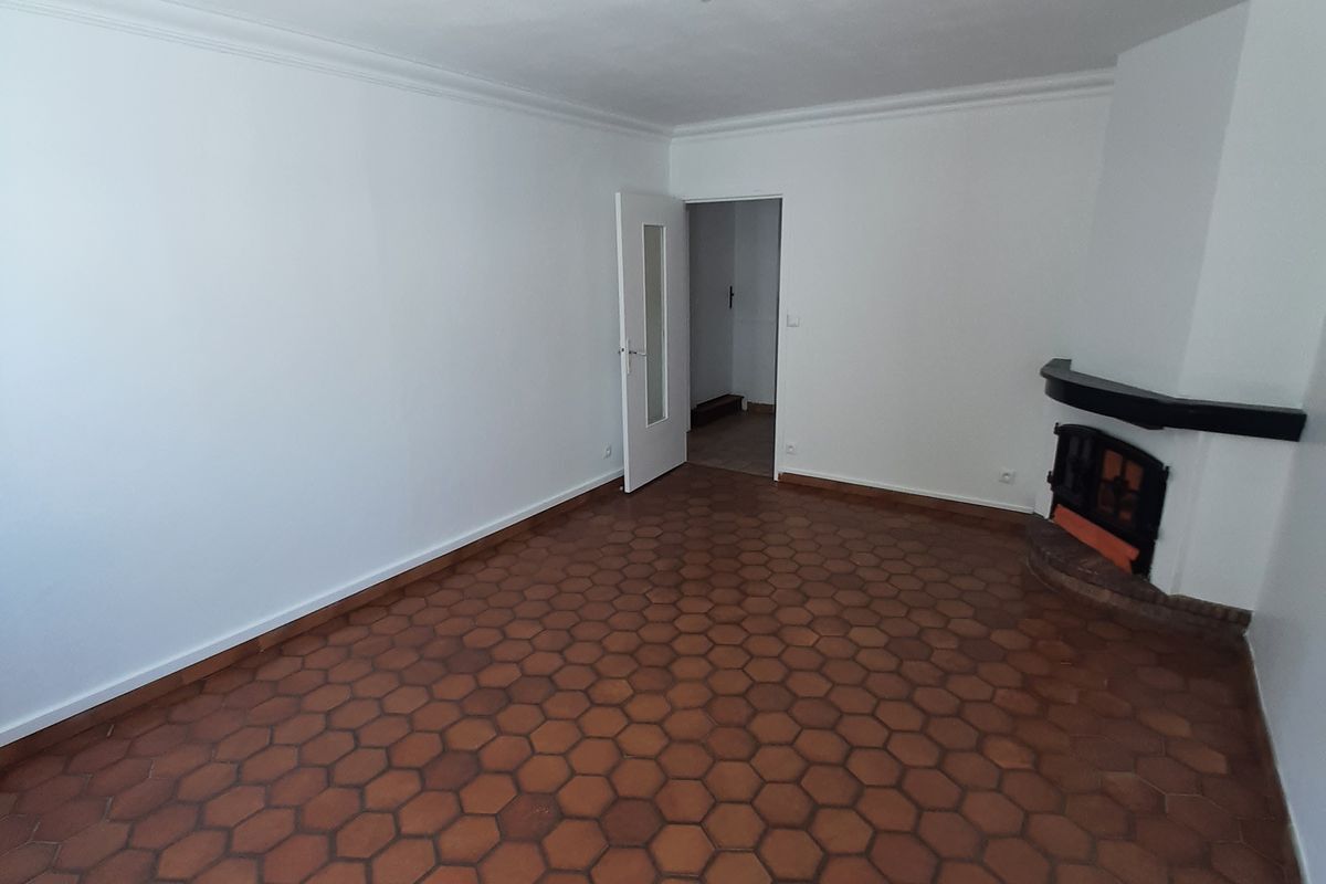 À VENDRE : ALLONNES MAISON T5 DE 92 M²