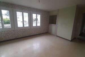 À CONNERRE - MAISON T5 AVEC JARDIN