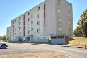Appartement CONNERRE T4