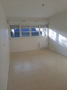 Appartement SABLE SUR SARTHE T2