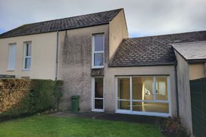 LA FERTÉ BERNARD : MAISON T2 BIS